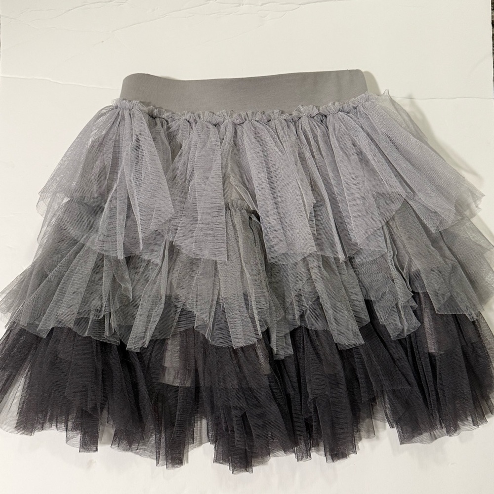 Elegant Gray Layered Tulle Skirt